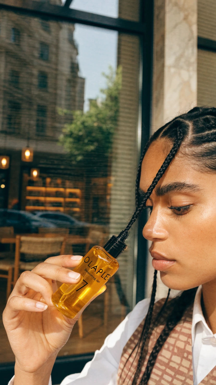 OLAPLEX °7 Bonding Hair Oil | High Shine, 450°F Heat Protectant, 30 mL